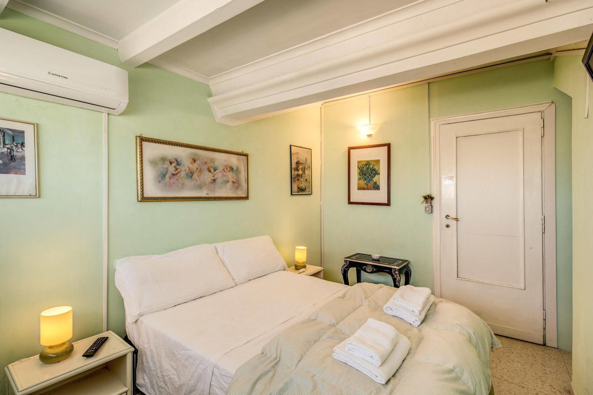 B&B Piramide Terrace Roma Exterior foto