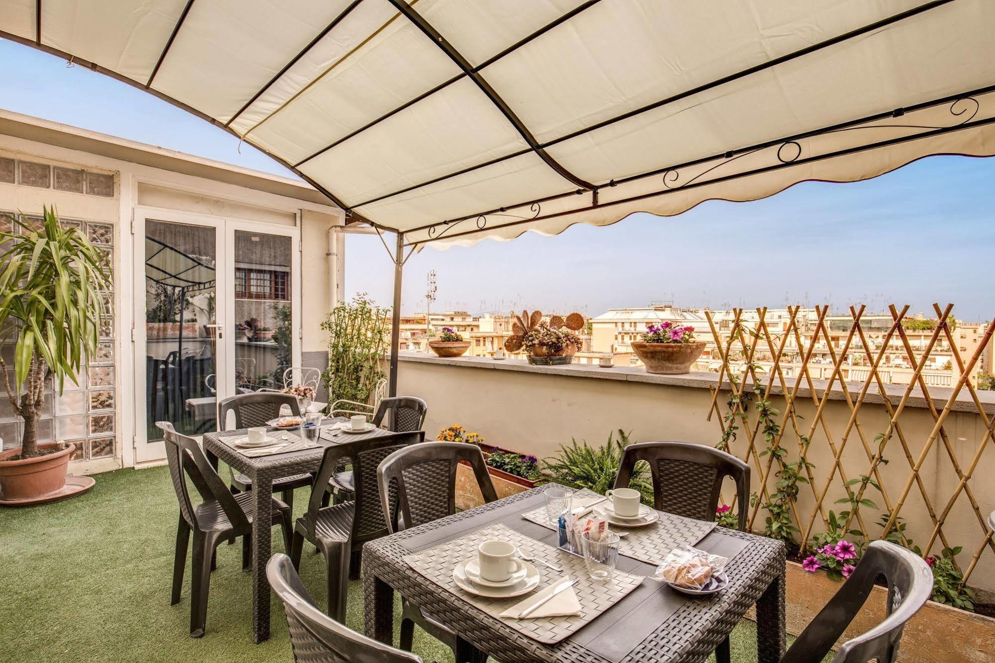 B&B Piramide Terrace Roma Exterior foto